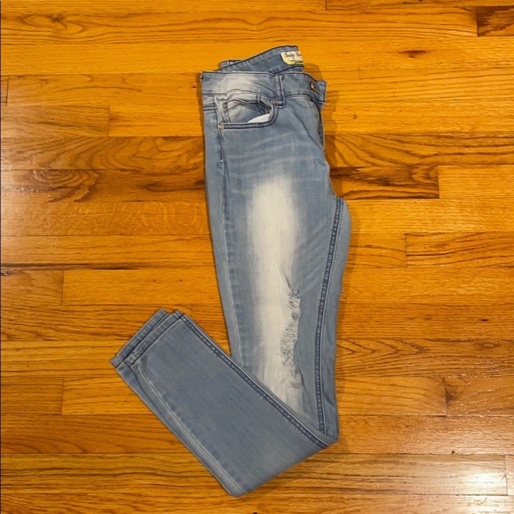 Distressed Skinny Jeans